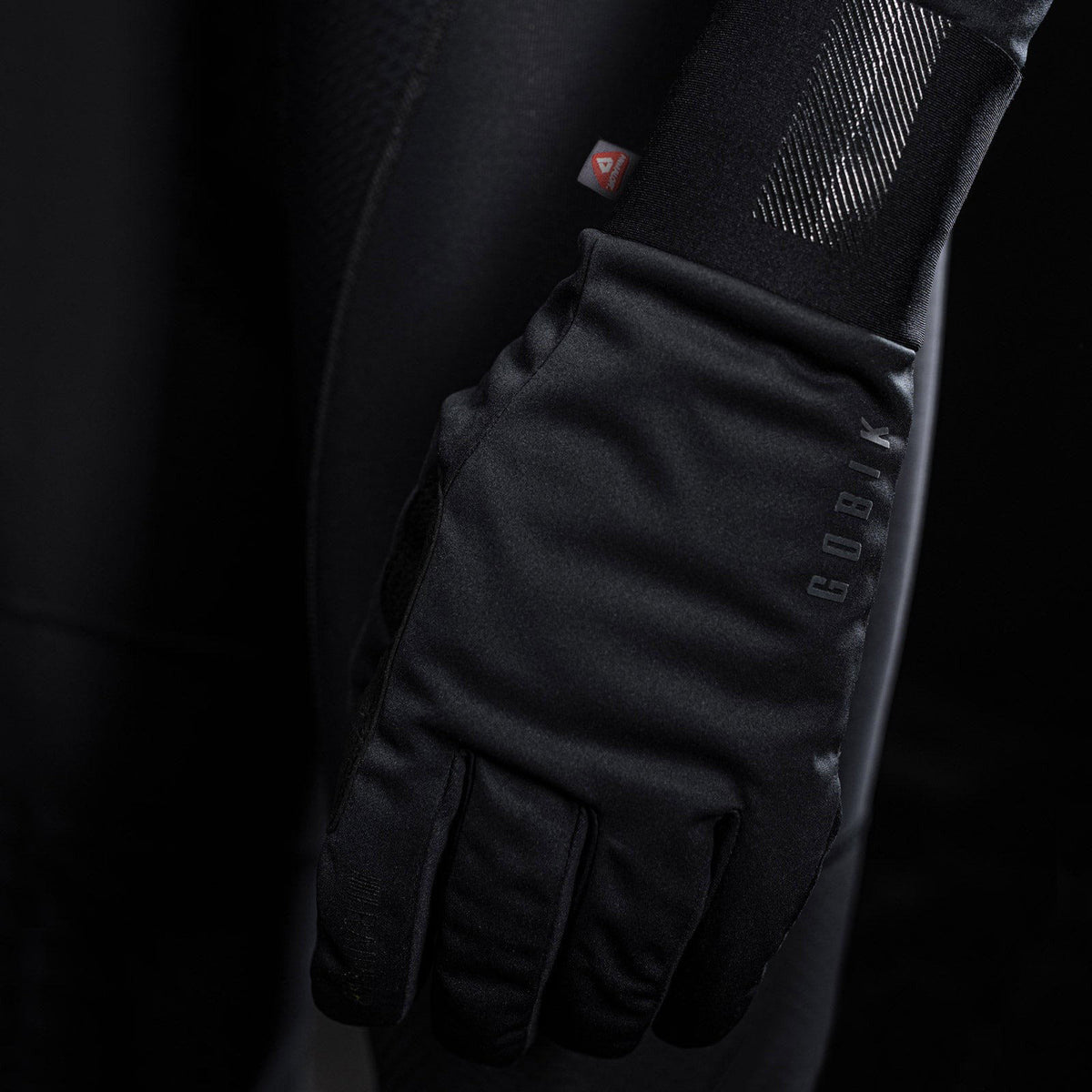 Nuuk Primaloft Guantes Termicos Ligeros Gobik Unisex Negro True #4