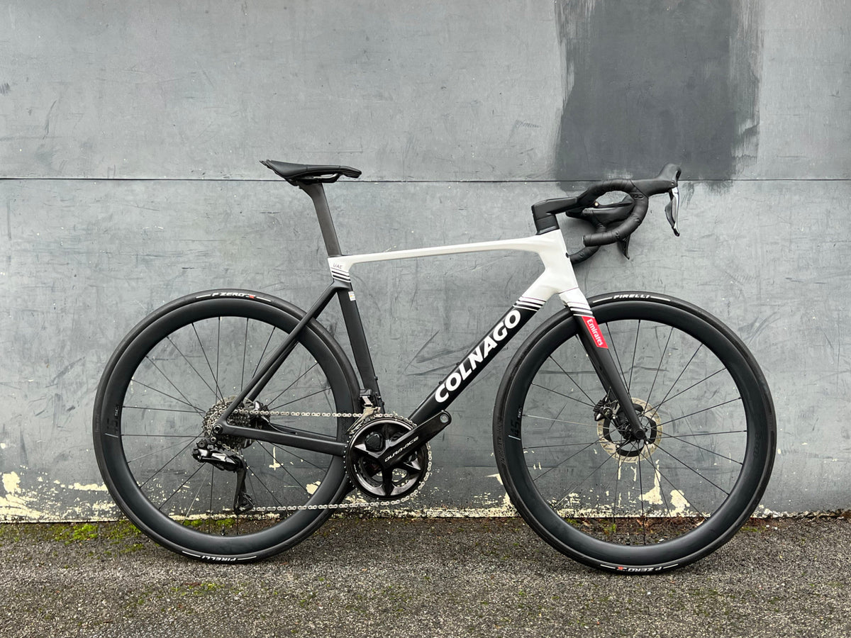 Bicicleta Test Colnago V5RS 2025 Dura-Ace Di2 Vison Metron 45 SL SDM5 UEA Emirate #2
